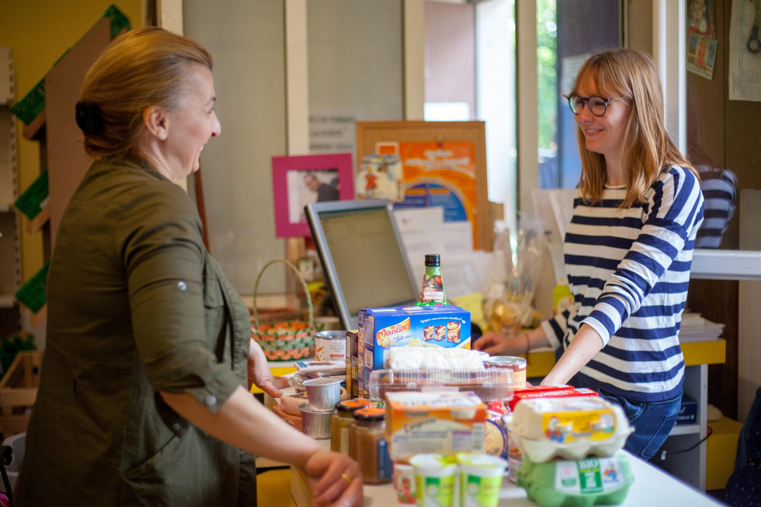 L'aide alimentaire est une porte d'entrée vers les associations et le début d'un parcours de réinsertion.