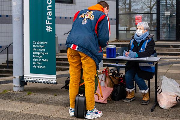 Sur le campus de la fac de sciences de Tours, la solidarité est devenue indispensable.