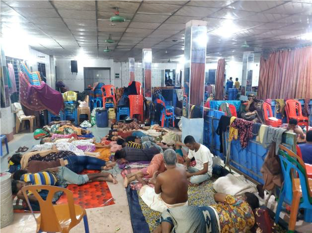 Les centres de santé de GK Savar, le partenaire du Secours populaire au Bangladesh, ont servi d'abris pour de nombreux sinistrés dont les habitations étaient inondées. Ici, il s'agit du centre de santé de Pagla Bazaar. Les centres de santé de GK Savar, le partenaire du Secours populaire au Bangladesh, ont servi d'abris pour de nombreux sinistrés dont les habitations étaient inondées. Ici, il s'agit du centre de santé de Pagla Bazaar.