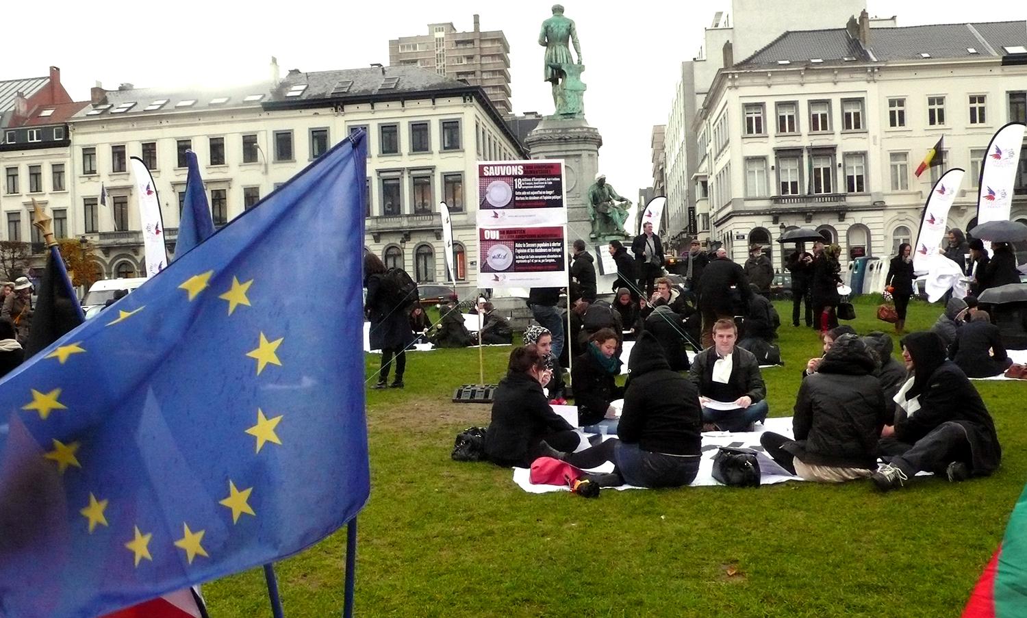 Manifestation à Bruxelles du mouvement Air Food soutenu par le SPF  pour s’opposer à  l’arrêt du Programme européen d'aide aux plus démunis (PEAD) qui permet à 18 millions d'Européens de se nourrir.