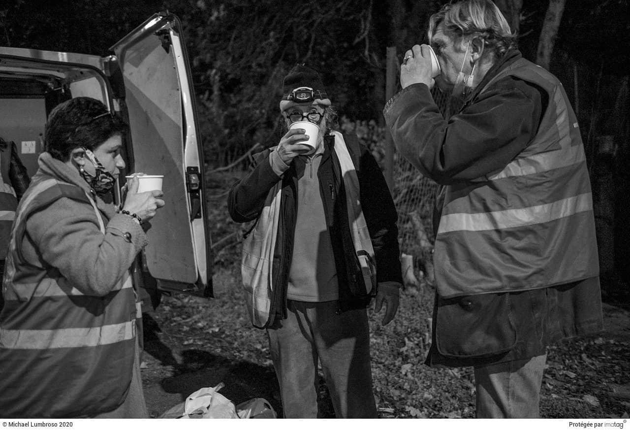 Fournir un logement pérenne à une personne à la rue est une question vitale et de dignité. Cela coûte "seulement" 14 000 euros par an, contre 30 000 euros si elle est laissé à la rue. 