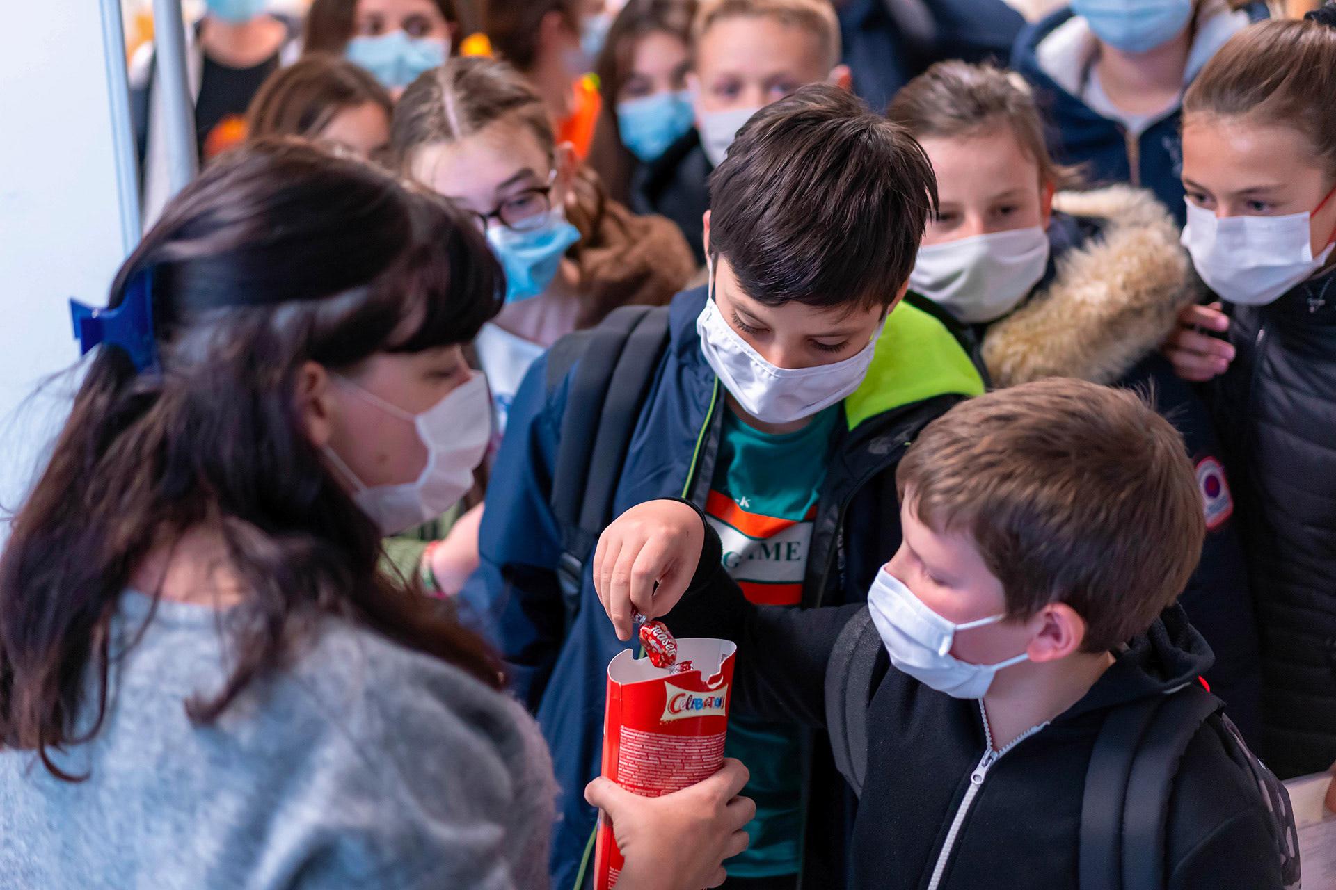 Dans le Calvados les bénévoles font la tournée des établissements scolaires