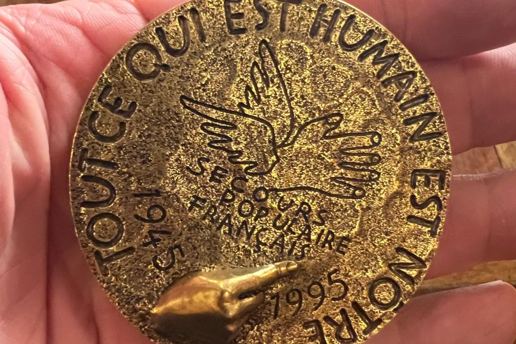 Médaille du Secours populaire