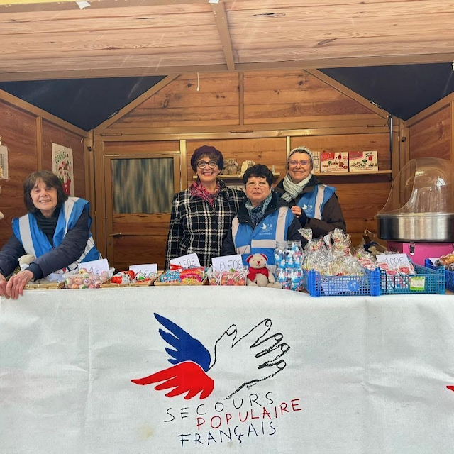 Marché de Noël des Lilas ©SPF93